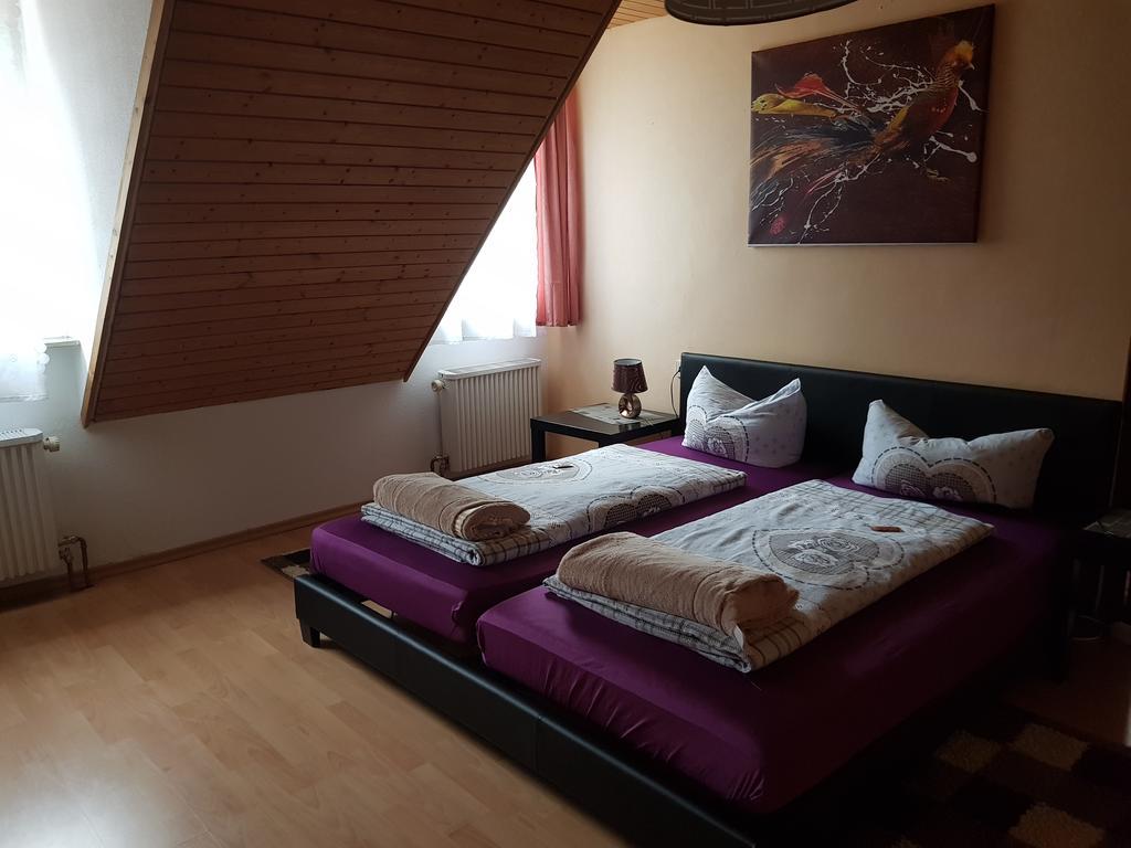 Gut Lauterbad Hotel فرودنستاد المظهر الخارجي الصورة